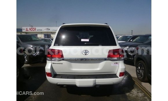 Buy Import Toyota Land Cruiser White Car in Import - Dubai in Uganda Buy Import Toyota Land Cruiser White Car in Import - Dubai in Uganda