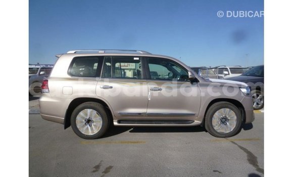 Nunua Imported Toyota Land Cruiser Nyingine Gari ndani ya Import - Dubai nchini Uganda Nunua Imported Toyota Land Cruiser Nyingine Gari ndani ya Import - Dubai nchini Uganda
