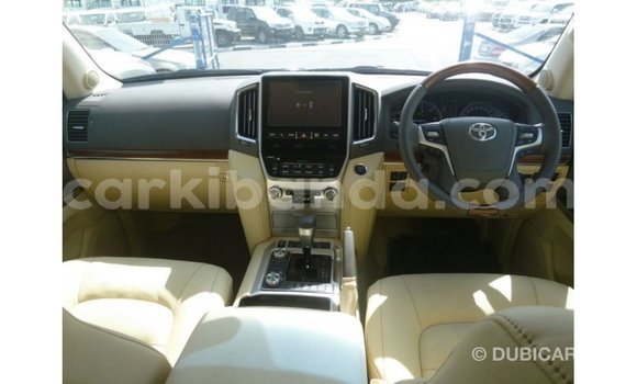 Buy Import Toyota Land Cruiser Brown Car in Import - Dubai in Uganda Buy Import Toyota Land Cruiser Brown Car in Import - Dubai in Uganda