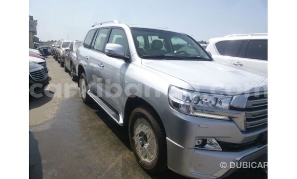 Nunua Imported Toyota Land Cruiser Nyingine Gari ndani ya Import - Dubai nchini Uganda Nunua Imported Toyota Land Cruiser Nyingine Gari ndani ya Import - Dubai nchini Uganda