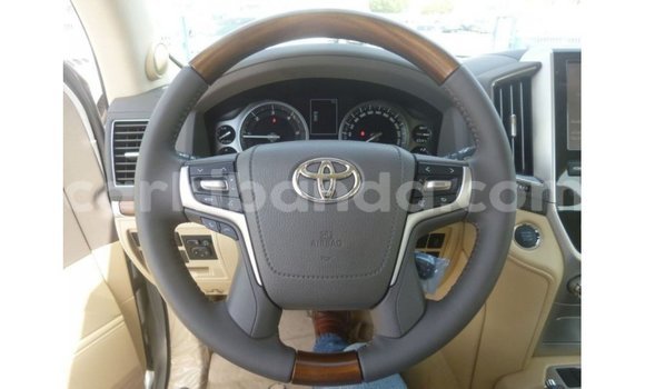 Nunua Imported Toyota Land Cruiser Nyingine Gari ndani ya Import - Dubai nchini Uganda Nunua Imported Toyota Land Cruiser Nyingine Gari ndani ya Import - Dubai nchini Uganda