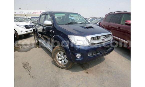Acheter Import Voiture Toyota Hilux Bleu à Import - Dubai, Ouganda Acheter Import Voiture Toyota Hilux Bleu à Import - Dubai, Ouganda