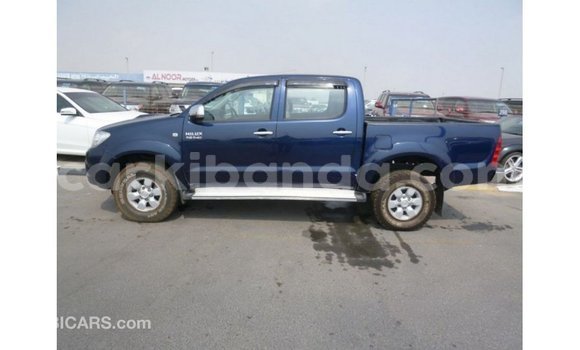 Acheter Import Voiture Toyota Hilux Bleu à Import - Dubai, Ouganda Acheter Import Voiture Toyota Hilux Bleu à Import - Dubai, Ouganda