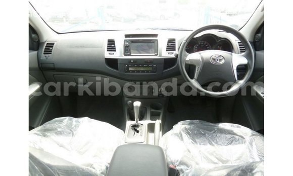 Gura Imported Toyota Hilux Other Imodoka i Import - Dubai mu Uganda Gura Imported Toyota Hilux Other Imodoka i Import - Dubai mu Uganda