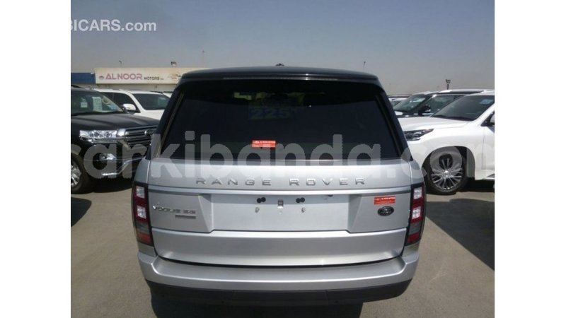 Big with watermark land rover range rover uganda import dubai 9422