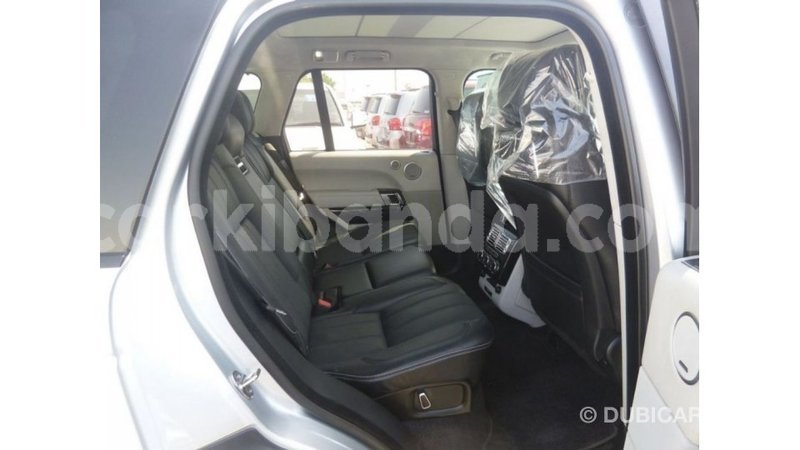 Big with watermark land rover range rover uganda import dubai 9422