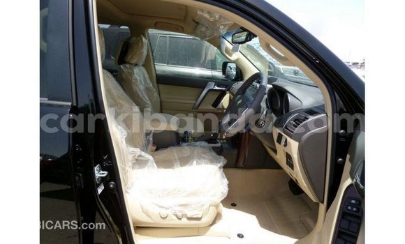 Nunua Imported Toyota Prado Nyeusi Gari ndani ya Import - Dubai nchini Uganda Nunua Imported Toyota Prado Nyeusi Gari ndani ya Import - Dubai nchini Uganda