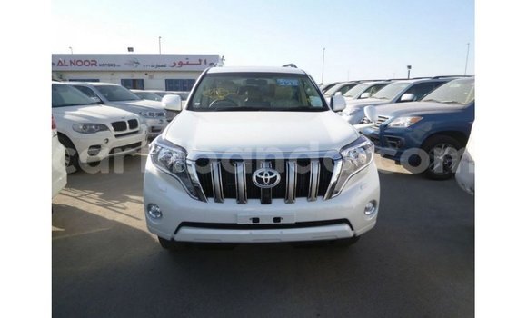 Gura Imported Toyota Prado White Imodoka i Import - Dubai mu Uganda Gura Imported Toyota Prado White Imodoka i Import - Dubai mu Uganda