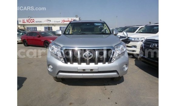 Nunua Imported Toyota Prado Nyingine Gari ndani ya Import - Dubai nchini Uganda Nunua Imported Toyota Prado Nyingine Gari ndani ya Import - Dubai nchini Uganda