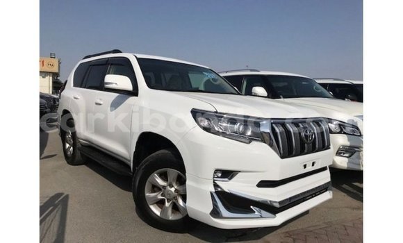 Gura Imported Toyota Prado White Imodoka i Import - Dubai mu Uganda Gura Imported Toyota Prado White Imodoka i Import - Dubai mu Uganda