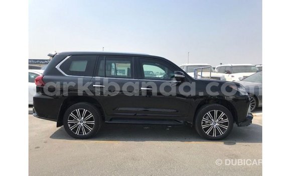 Nunua Imported Lexus LX Nyeusi Gari ndani ya Import - Dubai nchini Uganda Nunua Imported Lexus LX Nyeusi Gari ndani ya Import - Dubai nchini Uganda