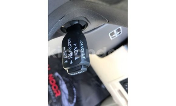 Gura Imported Toyota Land Cruiser Black Imodoka i Import - Dubai mu Uganda Gura Imported Toyota Land Cruiser Black Imodoka i Import - Dubai mu Uganda