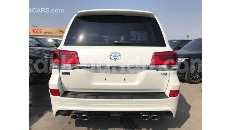 Big with watermark toyota land cruiser uganda import dubai 9451