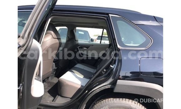 Gura Imported Toyota 4Runner Black Imodoka i Import - Dubai mu Uganda Gura Imported Toyota 4Runner Black Imodoka i Import - Dubai mu Uganda
