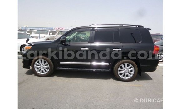 Gura Imported Toyota Land Cruiser Black Imodoka i Import - Dubai mu Uganda Gura Imported Toyota Land Cruiser Black Imodoka i Import - Dubai mu Uganda