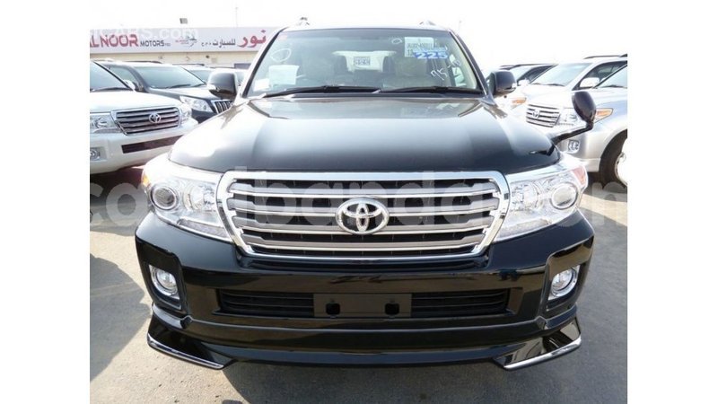 Big with watermark toyota land cruiser uganda import dubai 9460