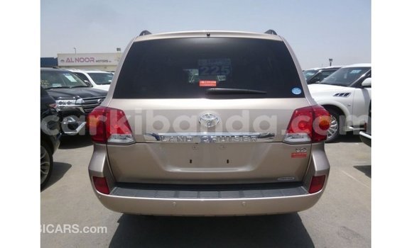 Acheter Import Voiture Toyota Land Cruiser Autre à Import - Dubai, Ouganda Acheter Import Voiture Toyota Land Cruiser Autre à Import - Dubai, Ouganda
