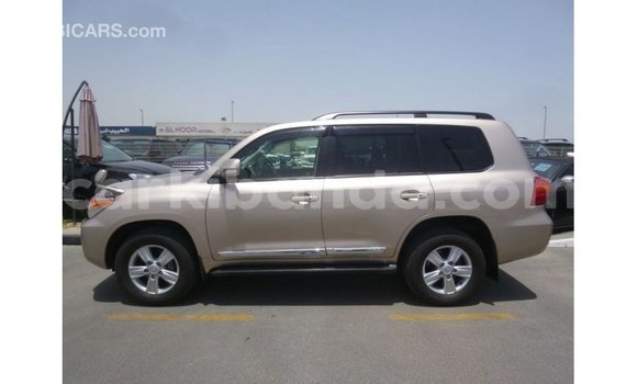 Acheter Import Voiture Toyota Land Cruiser Autre à Import - Dubai, Ouganda Acheter Import Voiture Toyota Land Cruiser Autre à Import - Dubai, Ouganda