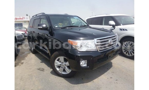 Acheter Import Voiture Toyota Land Cruiser Noir à Import - Dubai, Ouganda Acheter Import Voiture Toyota Land Cruiser Noir à Import - Dubai, Ouganda