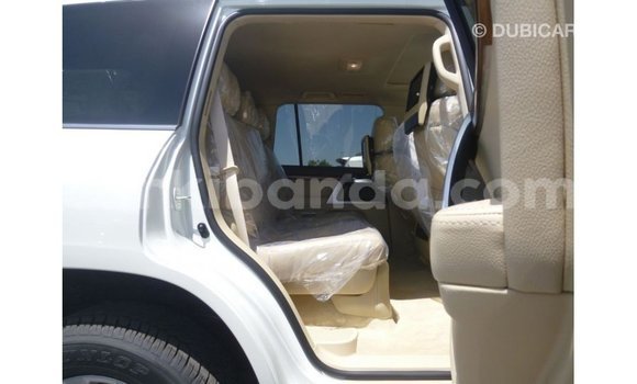 Buy Import Toyota Land Cruiser White Car in Import - Dubai in Uganda Buy Import Toyota Land Cruiser White Car in Import - Dubai in Uganda