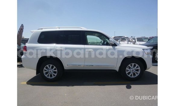 Buy Import Toyota Land Cruiser White Car in Import - Dubai in Uganda Buy Import Toyota Land Cruiser White Car in Import - Dubai in Uganda