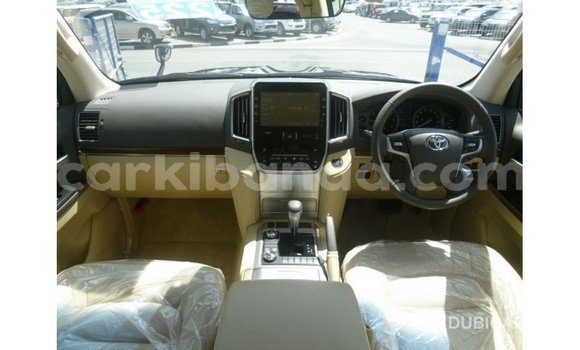 Gura Imported Toyota Land Cruiser Black Imodoka i Import - Dubai mu Uganda Gura Imported Toyota Land Cruiser Black Imodoka i Import - Dubai mu Uganda