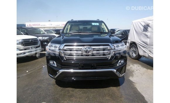 Gura Imported Toyota Land Cruiser Black Imodoka i Import - Dubai mu Uganda Gura Imported Toyota Land Cruiser Black Imodoka i Import - Dubai mu Uganda