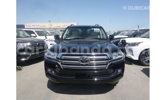 Gura Imported Toyota Land Cruiser Black Imodoka i Import - Dubai mu Uganda Gura Imported Toyota Land Cruiser Black Imodoka i Import - Dubai mu Uganda