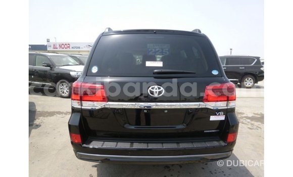 Gura Imported Toyota Land Cruiser Black Imodoka i Import - Dubai mu Uganda Gura Imported Toyota Land Cruiser Black Imodoka i Import - Dubai mu Uganda