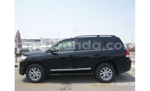 Gura Imported Toyota Land Cruiser Black Imodoka i Import - Dubai mu Uganda Gura Imported Toyota Land Cruiser Black Imodoka i Import - Dubai mu Uganda