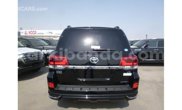 Buy Import Toyota Land Cruiser Black Car in Import - Dubai in Uganda Buy Import Toyota Land Cruiser Black Car in Import - Dubai in Uganda