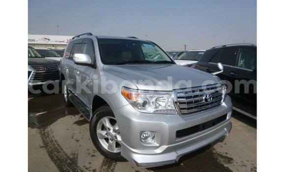 Gura Imported Toyota Land Cruiser Other Imodoka i Import - Dubai mu Uganda Gura Imported Toyota Land Cruiser Other Imodoka i Import - Dubai mu Uganda