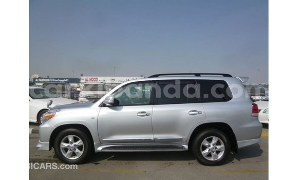 Gura Imported Toyota Land Cruiser Other Imodoka i Import - Dubai mu Uganda Gura Imported Toyota Land Cruiser Other Imodoka i Import - Dubai mu Uganda
