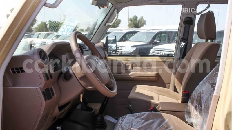 Big with watermark toyota land cruiser uganda import dubai 9488