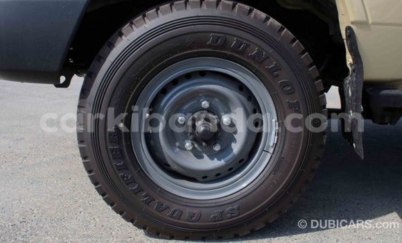 Buy Import Toyota Land Cruiser Beige Car in Import - Dubai in Uganda Buy Import Toyota Land Cruiser Beige Car in Import - Dubai in Uganda