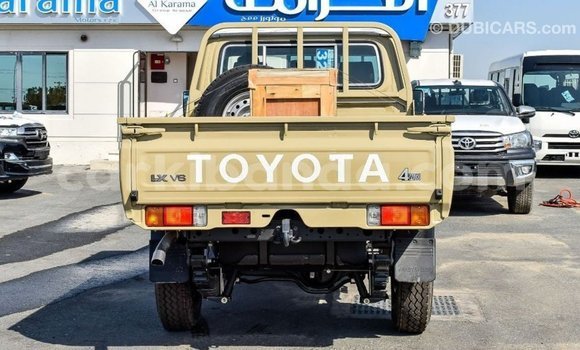 Buy Import Toyota Land Cruiser Beige Car in Import - Dubai in Uganda Buy Import Toyota Land Cruiser Beige Car in Import - Dubai in Uganda