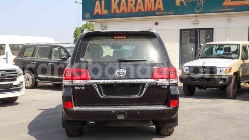 Big with watermark toyota land cruiser uganda import dubai 9496
