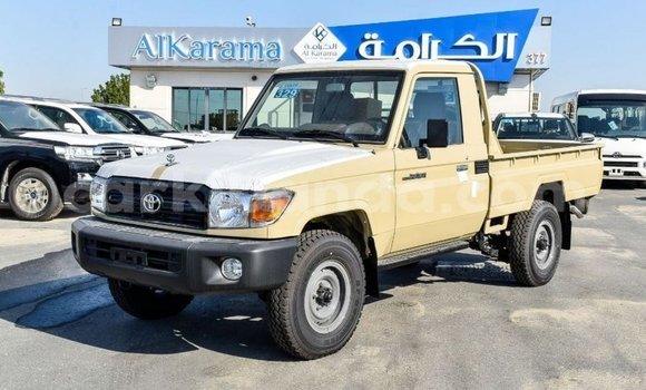 Buy Import Toyota Land Cruiser Beige Car in Import - Dubai in Uganda Buy Import Toyota Land Cruiser Beige Car in Import - Dubai in Uganda