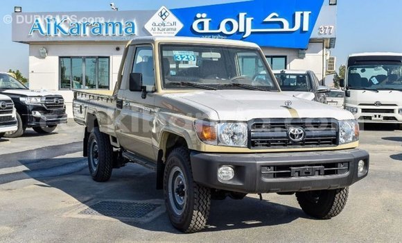 Buy Import Toyota Land Cruiser Beige Car in Import - Dubai in Uganda Buy Import Toyota Land Cruiser Beige Car in Import - Dubai in Uganda