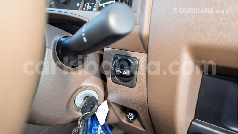 Big with watermark toyota land cruiser uganda import dubai 9498