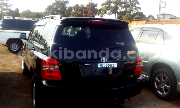 Gura Yakoze Toyota 4Runner Black Imodoka i Arua mu Uganda Gura Yakoze Toyota 4Runner Black Imodoka i Arua mu Uganda