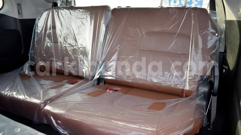 Big with watermark toyota land cruiser uganda import dubai 9500