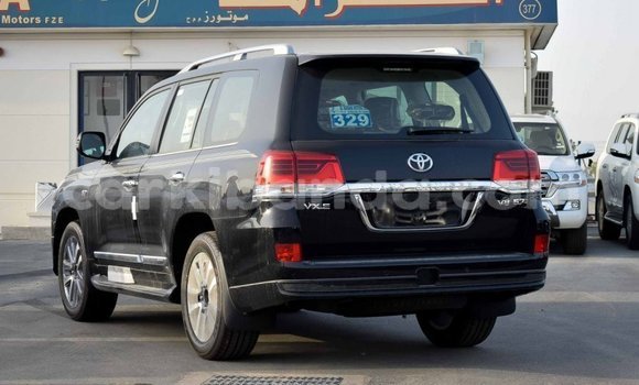 Buy Import Toyota Land Cruiser Black Car in Import - Dubai in Uganda Buy Import Toyota Land Cruiser Black Car in Import - Dubai in Uganda