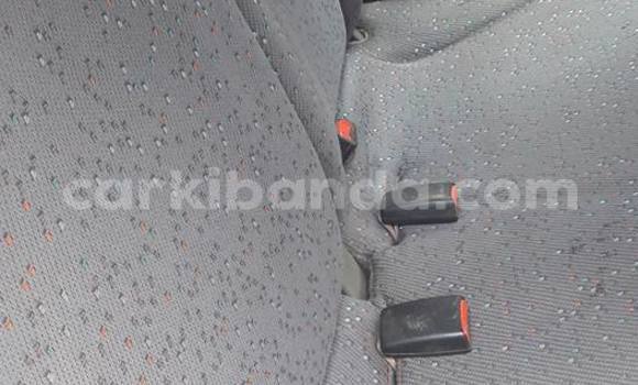 Nunua Ilio tumika Suzuki Swift Fedha Gari ndani ya Kampala nchini Uganda Nunua Ilio tumika Suzuki Swift Fedha Gari ndani ya Kampala nchini Uganda