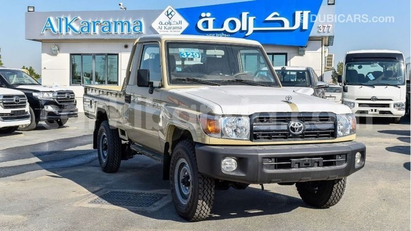 Big with watermark toyota land cruiser uganda import dubai 9501