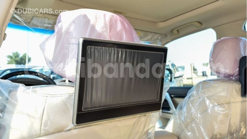Big with watermark toyota land cruiser uganda import dubai 9504
