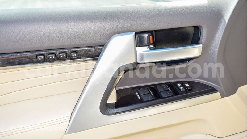 Big with watermark toyota land cruiser uganda import dubai 9504
