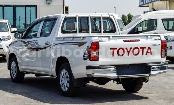 Buy Import Toyota Hilux White Car in Import - Dubai in Uganda Buy Import Toyota Hilux White Car in Import - Dubai in Uganda