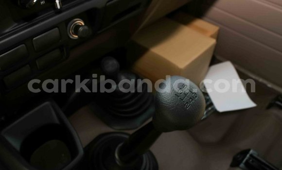 Buy Import Toyota Land Cruiser Beige Car in Import - Dubai in Uganda Buy Import Toyota Land Cruiser Beige Car in Import - Dubai in Uganda
