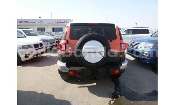 Acheter Import Voiture Toyota FJ Cruiser Autre à Import - Dubai, Ouganda Acheter Import Voiture Toyota FJ Cruiser Autre à Import - Dubai, Ouganda